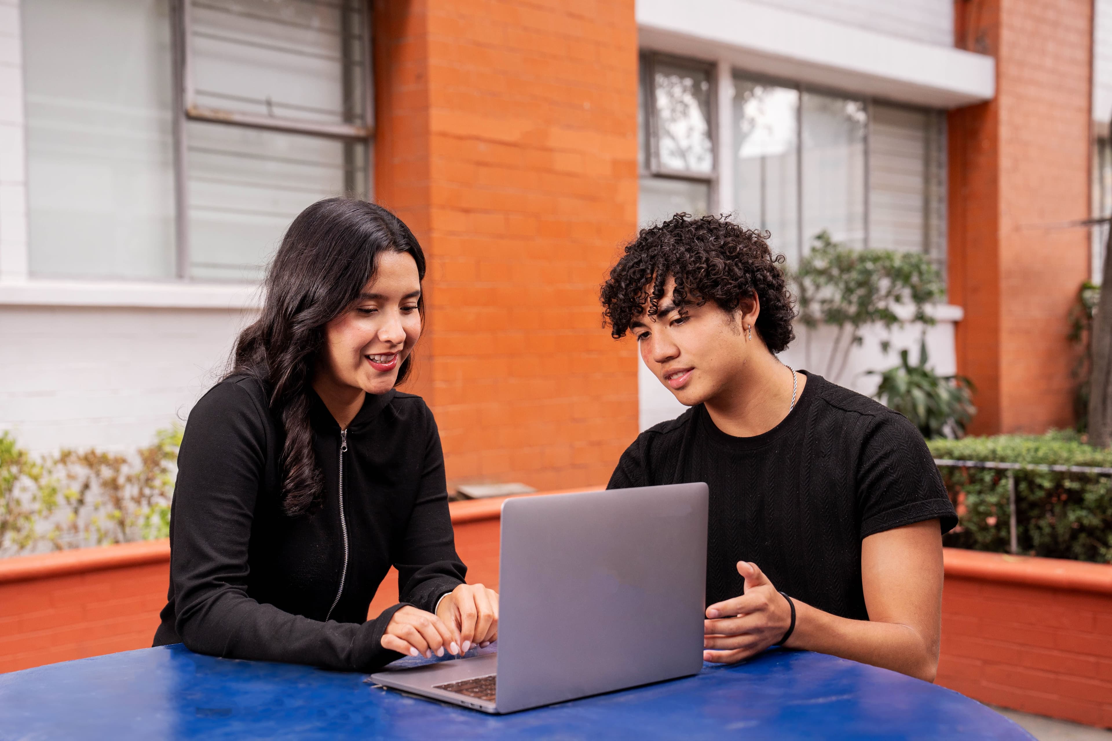 Ilustración para: ¿Qué es espacio ULA?