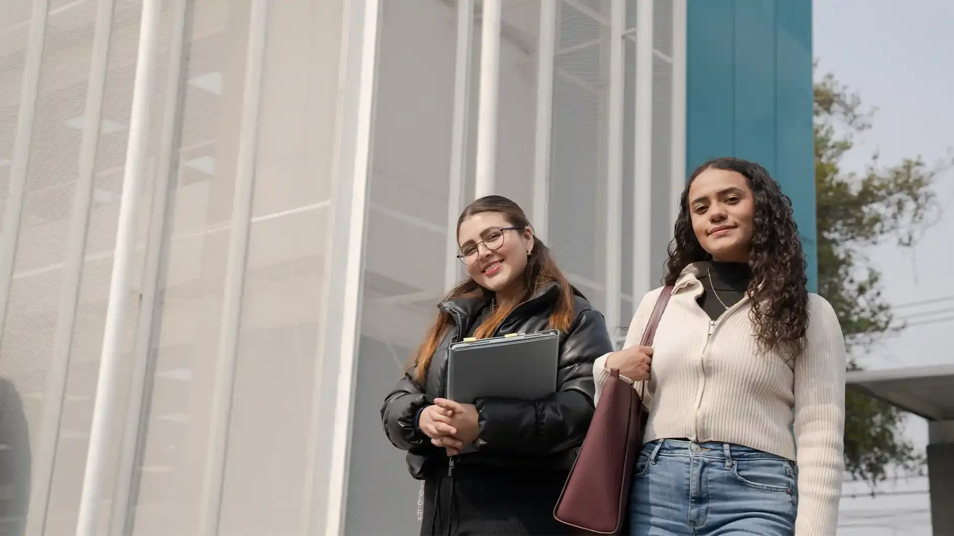 Tu futuro es nuestra mejor inversión